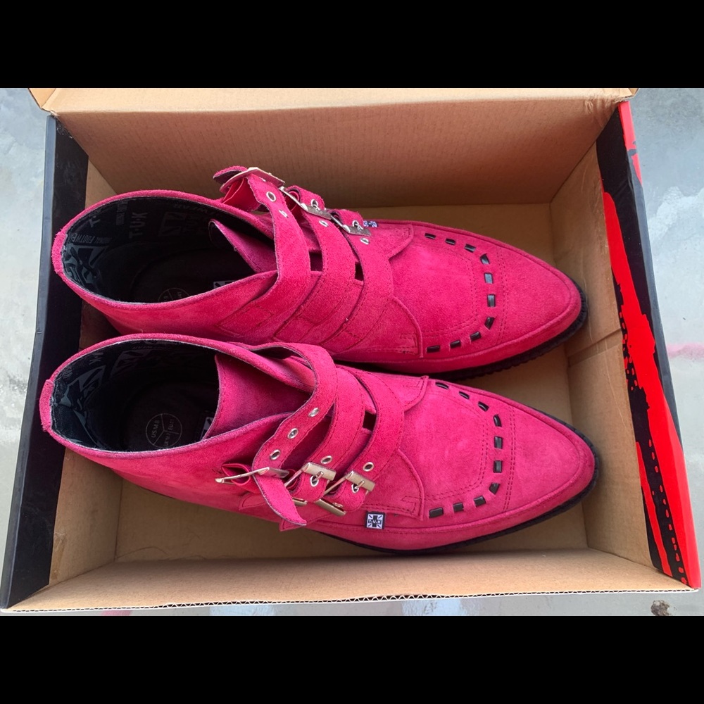 TUK pink suede 3 buckle creeper size 8 USM w box
